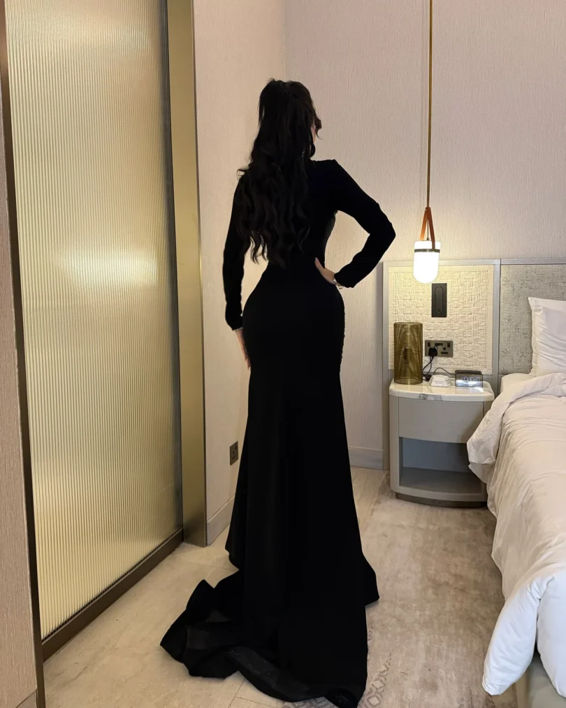 customized Prom Dresses Long Sleeve Sweep Length Pleated Beads Formal Temperament Evening Dresses Zipper Back Party Gowns - Image 5