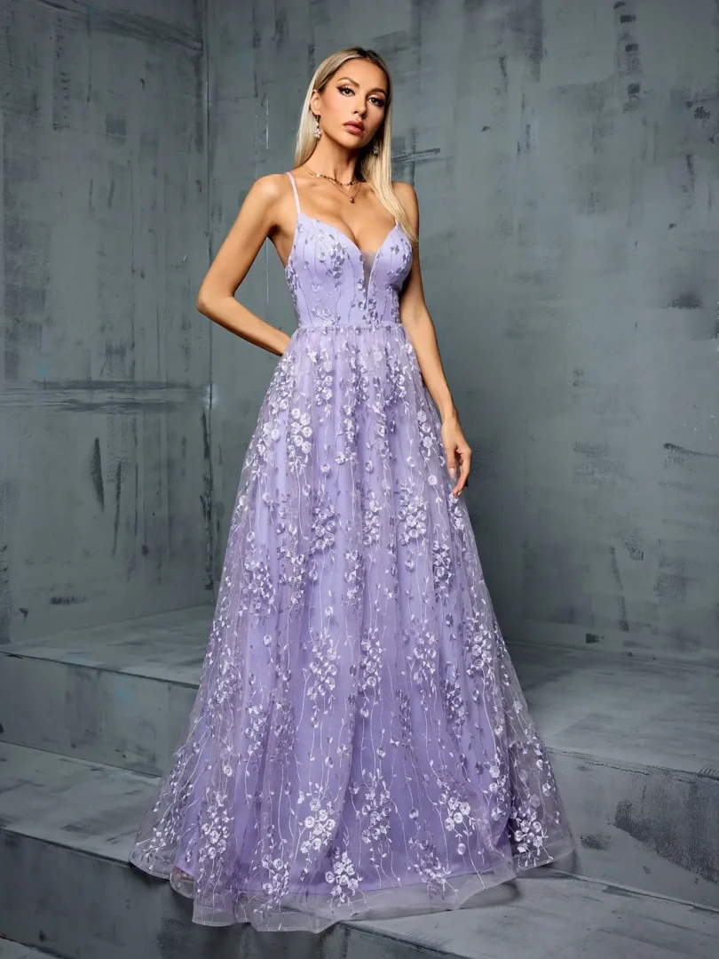 Mgiacy Halter V-neck embroidered lace sexy backless full skirt Evening gown Ball dress Party dress Bridesmaid dress - Image 4