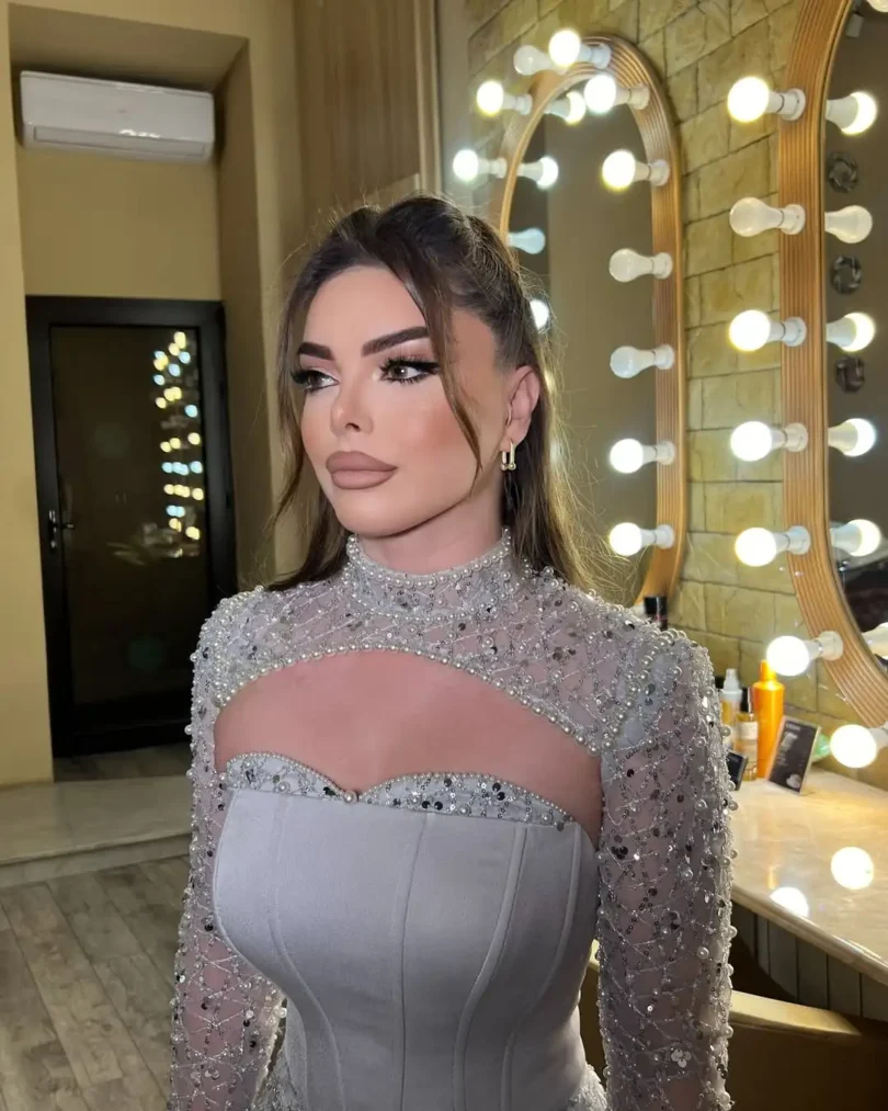 customized Celebrity Prom Dresses Ruffle Boat Neck Formal Occasion Party Gowns Pleated Floor Length Evening Dress - Image 2